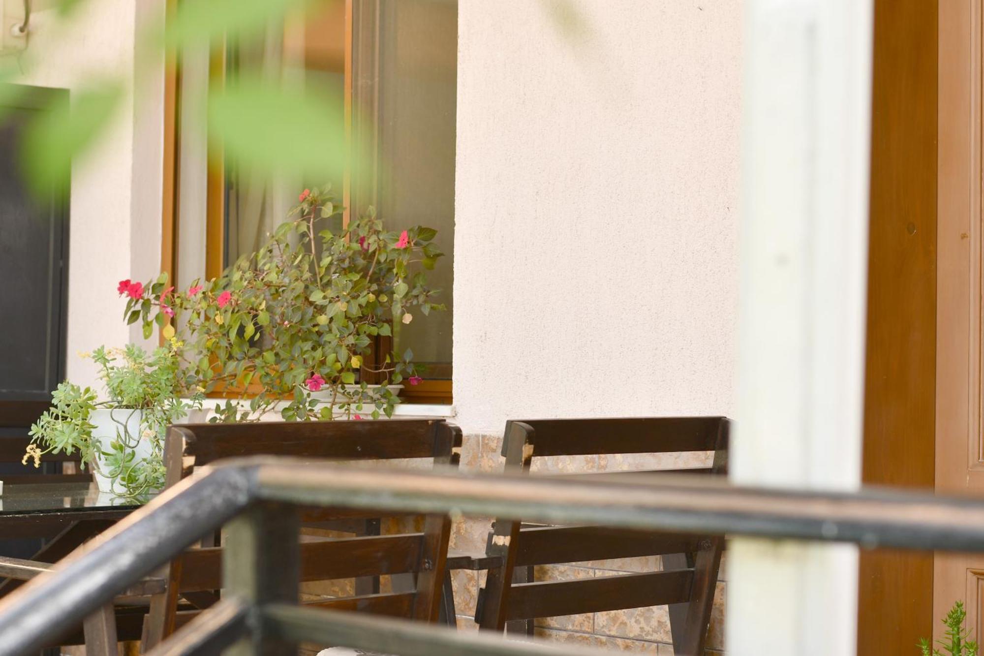 Beach & Chill Apartments Vlorë エクステリア 写真